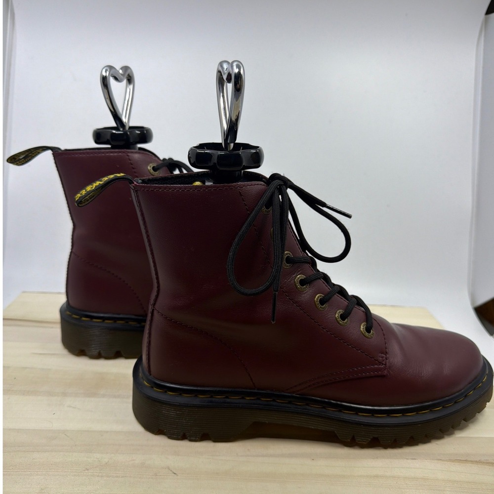 Dr. Martens Luana Combat Boot Womens 9 Burgundy VGC Leather Lug Sole Punk Grunge